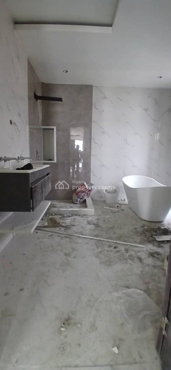 Newly Built Luxury 4 Bedrooms Maisonette on The 5th Floor Wit Bq, Left, Banana Island Road, Ikoyi, Lagos, House for Sale