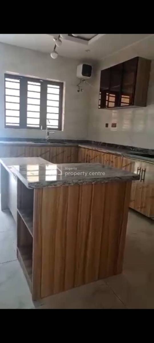 a Massive Luxurious 5 Bedroom  Duplex for Sal, Magodo Phase 2 Lagos, Gra Phase 2, Magodo, Lagos, Detached Duplex for Sale