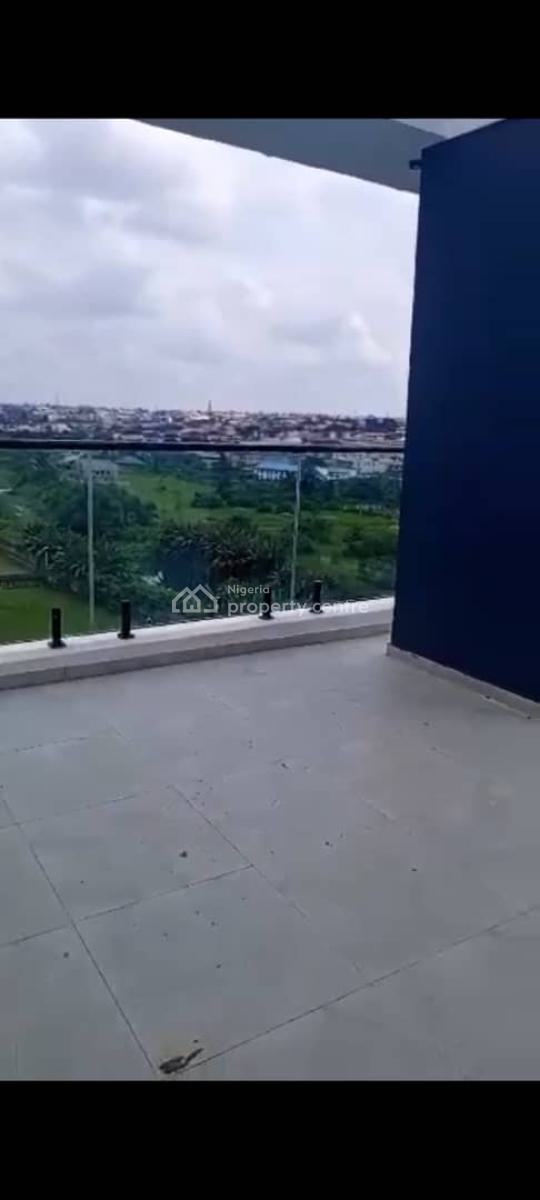 a Massive Luxurious 5 Bedroom  Duplex for Sal, Magodo Phase 2 Lagos, Gra Phase 2, Magodo, Lagos, Detached Duplex for Sale