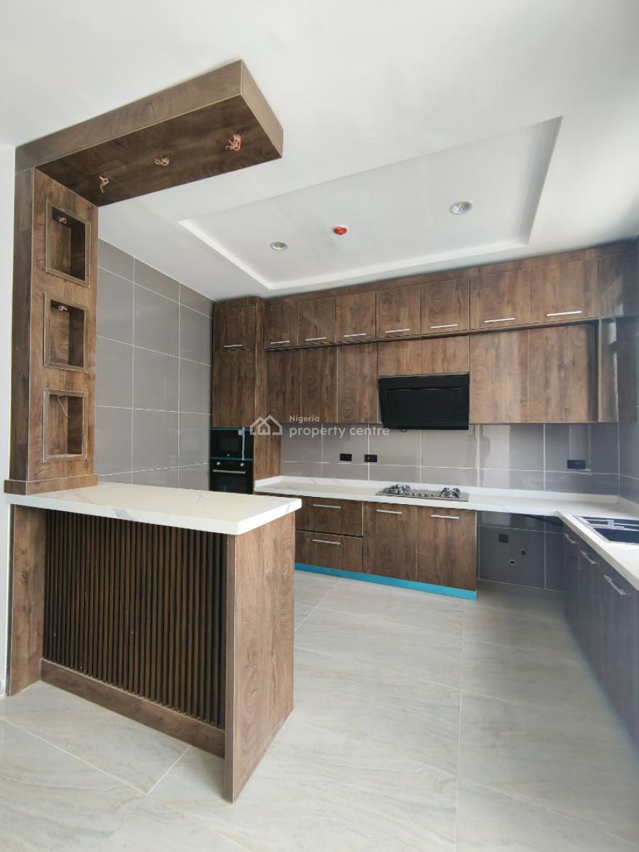 Luxury Exquisite Spacious 2 Bedroom Apartment, Lekki Phase 1, Lekki, Lagos, Flat / Apartment for Rent