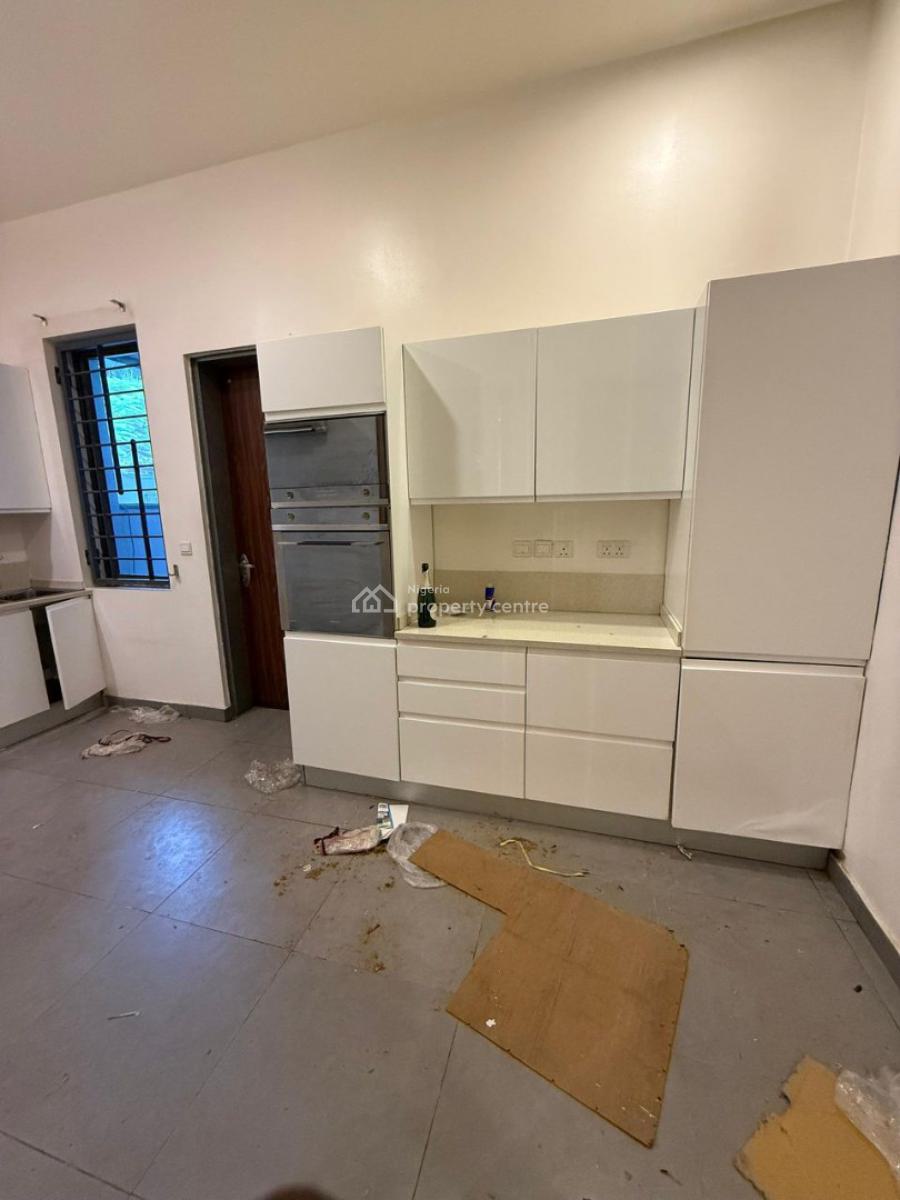 3 Bedroom Apartment with Bq, Ojora Road, Ikoyi, Lagos, Flat / Apartment for Rent