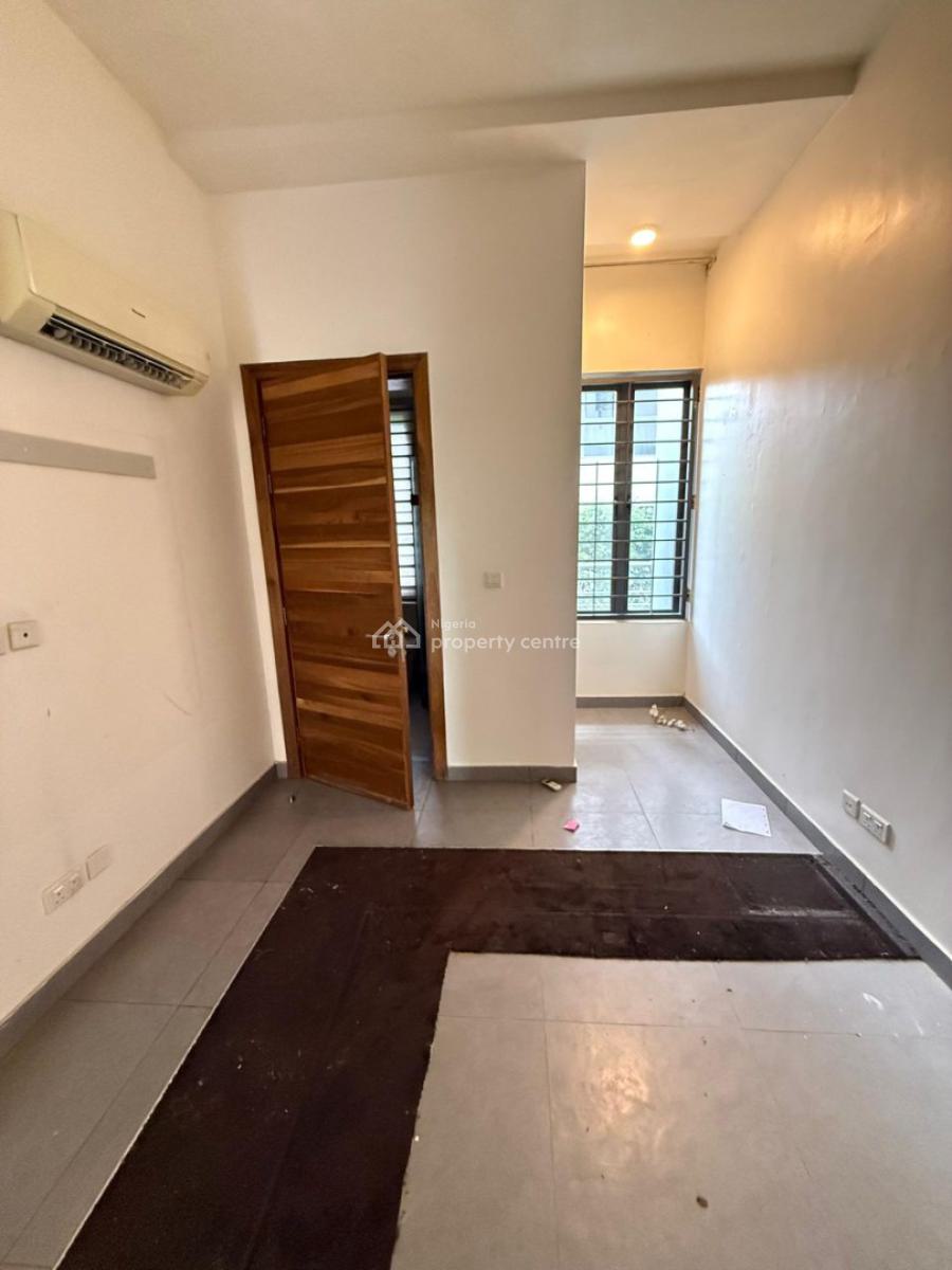3 Bedroom Apartment with Bq, Ojora Road, Ikoyi, Lagos, Flat / Apartment for Rent