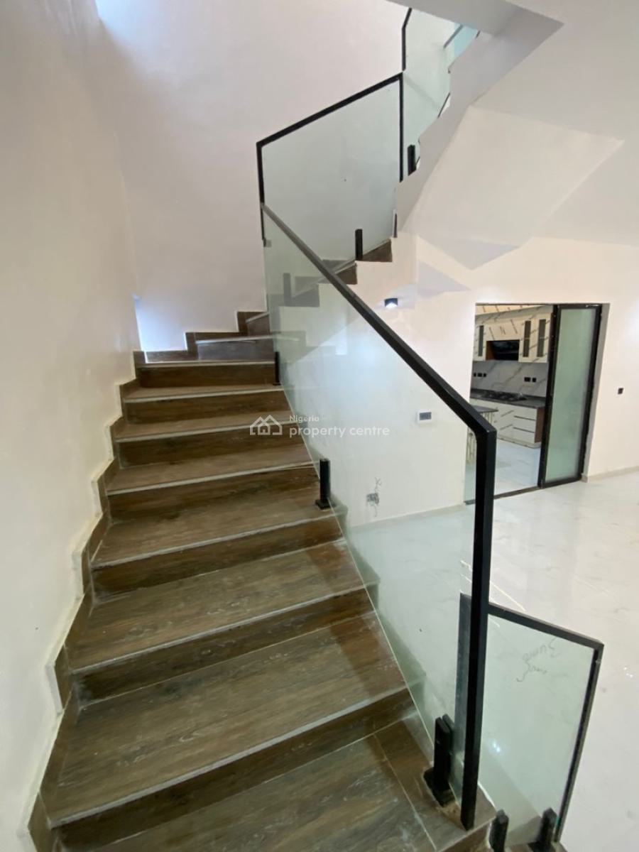 Luxurious 5bedroom Quintessential Duplex with Pool and Bq, Ikota, Lekki, Lagos, Detached Duplex for Sale