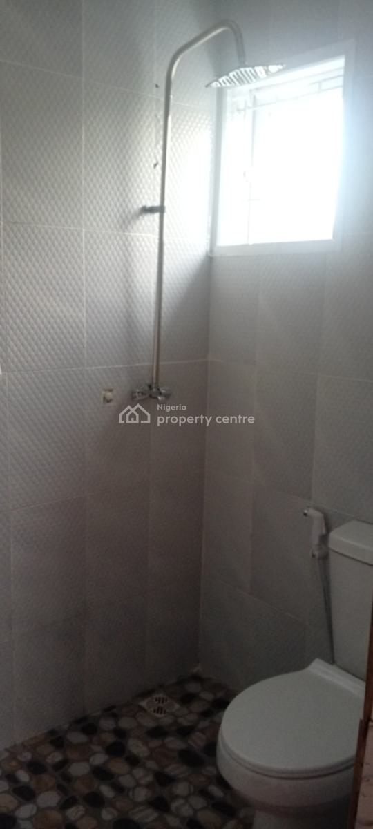 Luxurious 2 Bedroom with 3 Toilets, Olowotedo, Obafemi Owode, Ogun, Flat / Apartment for Rent