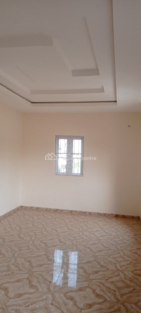 Luxurious 2 Bedroom with 3 Toilets, Olowotedo, Obafemi Owode, Ogun, Flat / Apartment for Rent