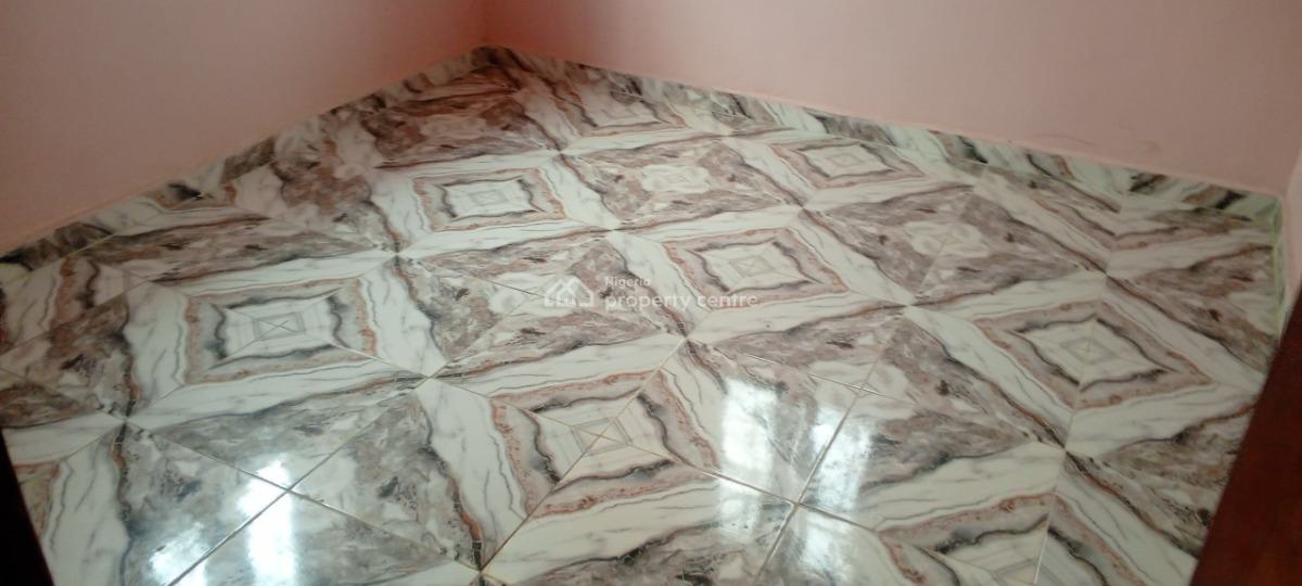 Luxurious 2 Bedroom with 3 Toilets, Olowotedo, Obafemi Owode, Ogun, Flat / Apartment for Rent