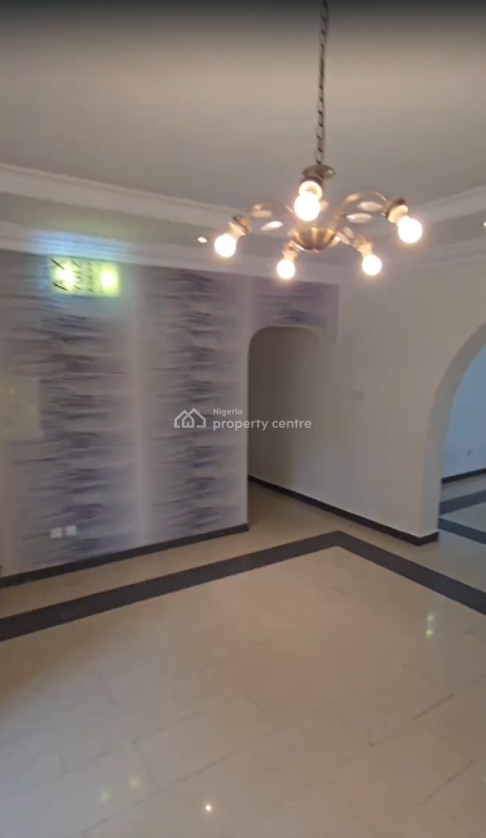 Spacious 3-bedroom Apartment on The Ground Floor, Lekki Phase 1, Lekki, Lagos, Flat / Apartment for Rent
