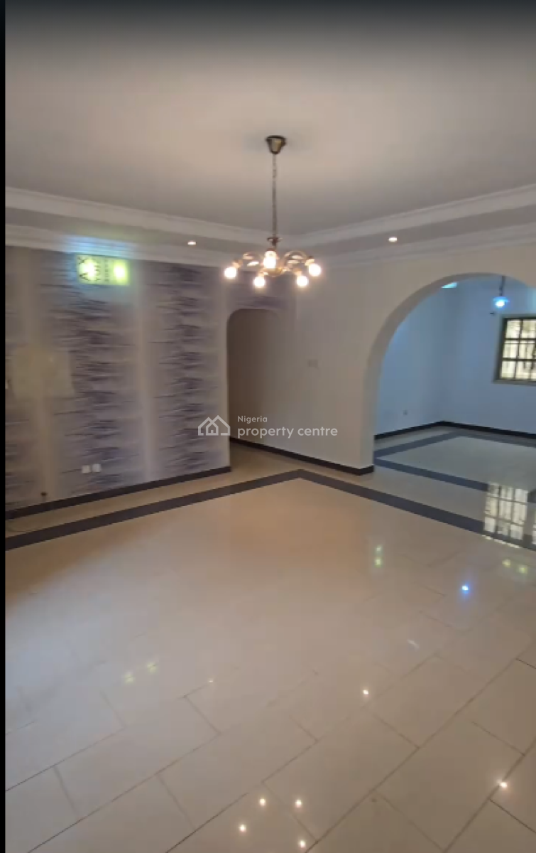 Spacious 3-bedroom Apartment on The Ground Floor, Lekki Phase 1, Lekki, Lagos, Flat / Apartment for Rent