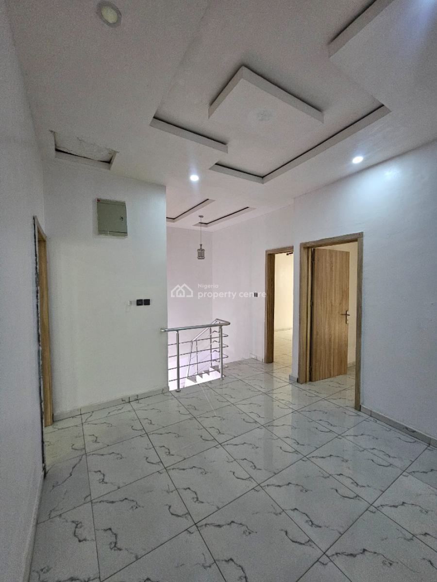 4bedroom Self Compound Terrace Duplex, Lekki, Lagos, Terraced Duplex for Sale