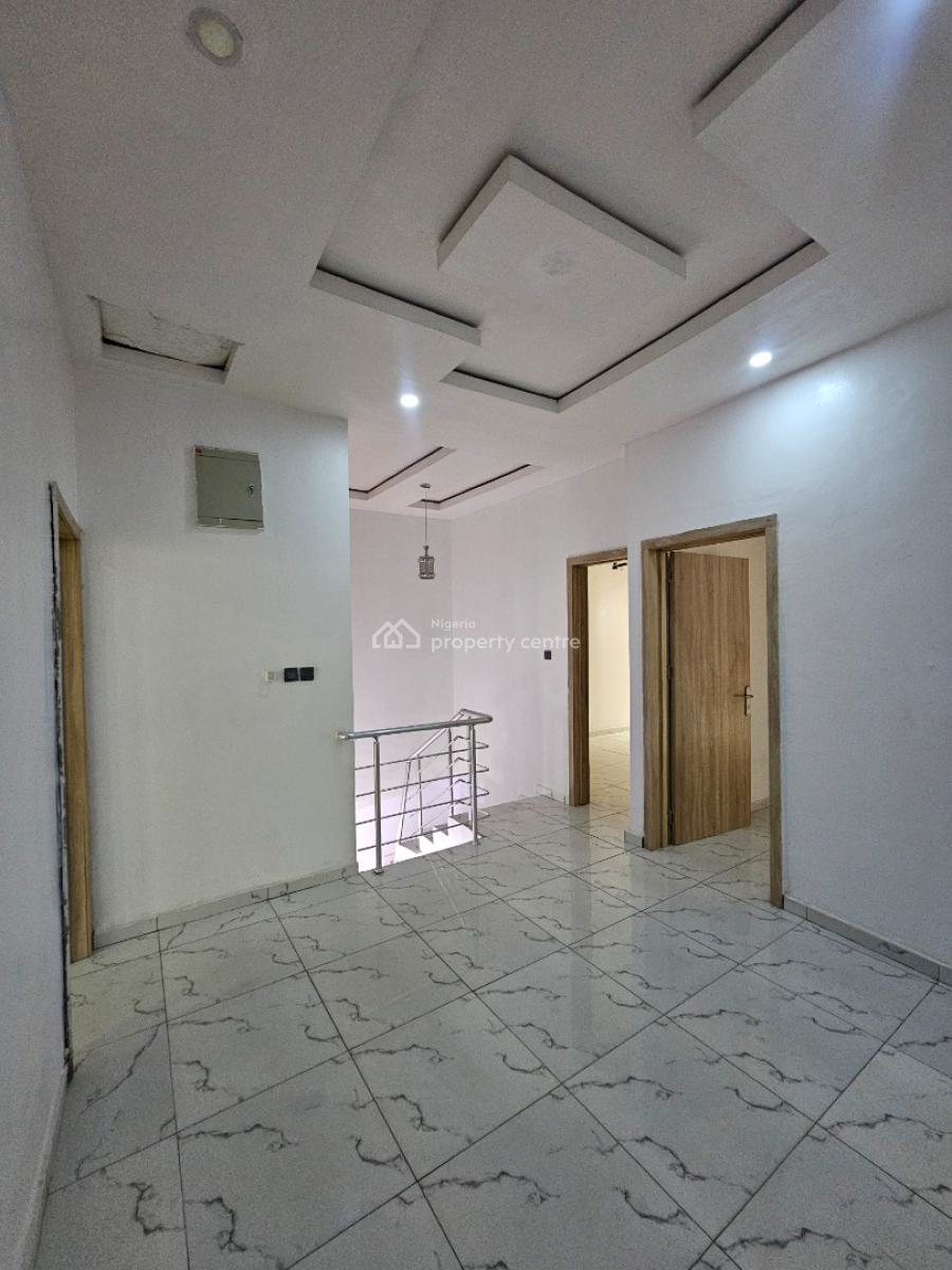 4bedroom Self Compound Terrace Duplex, Lekki, Lagos, Terraced Duplex for Sale