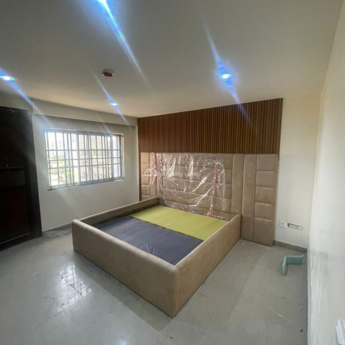 Fully Renovated 1-bedroom Mini Flats, Victoria Island (vi), Lagos, Mini Flat (room and Parlour) for Rent