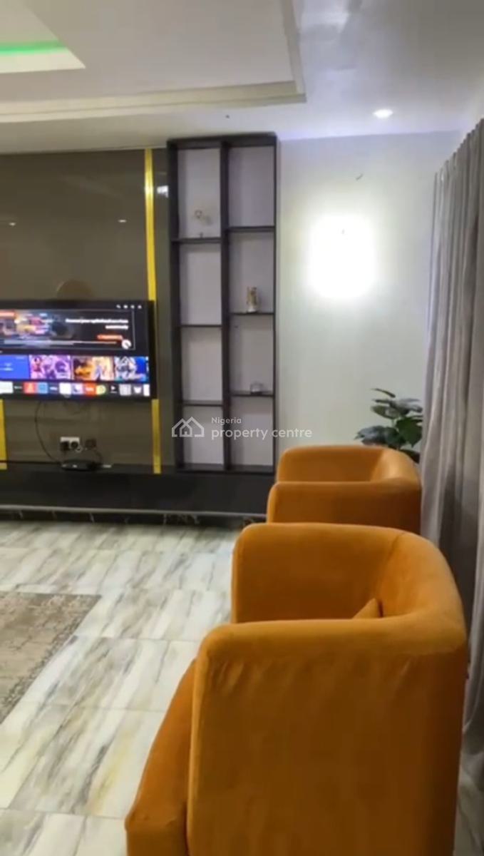 Luxurious Fully Furnished 2bedroom Flat,with Inverter &gen Tarred, Jahi Gilmore (ttarred Rd), Jahi, Abuja, House for Rent