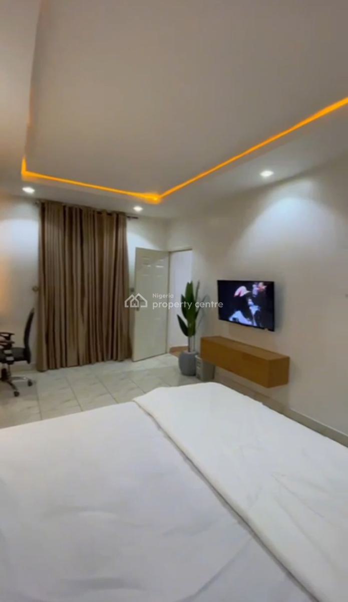 Clean Fully Furnished 2bedroom Flat with Gen, Off Amino Kano, Wuse 2, Abuja, Flat / Apartment for Rent