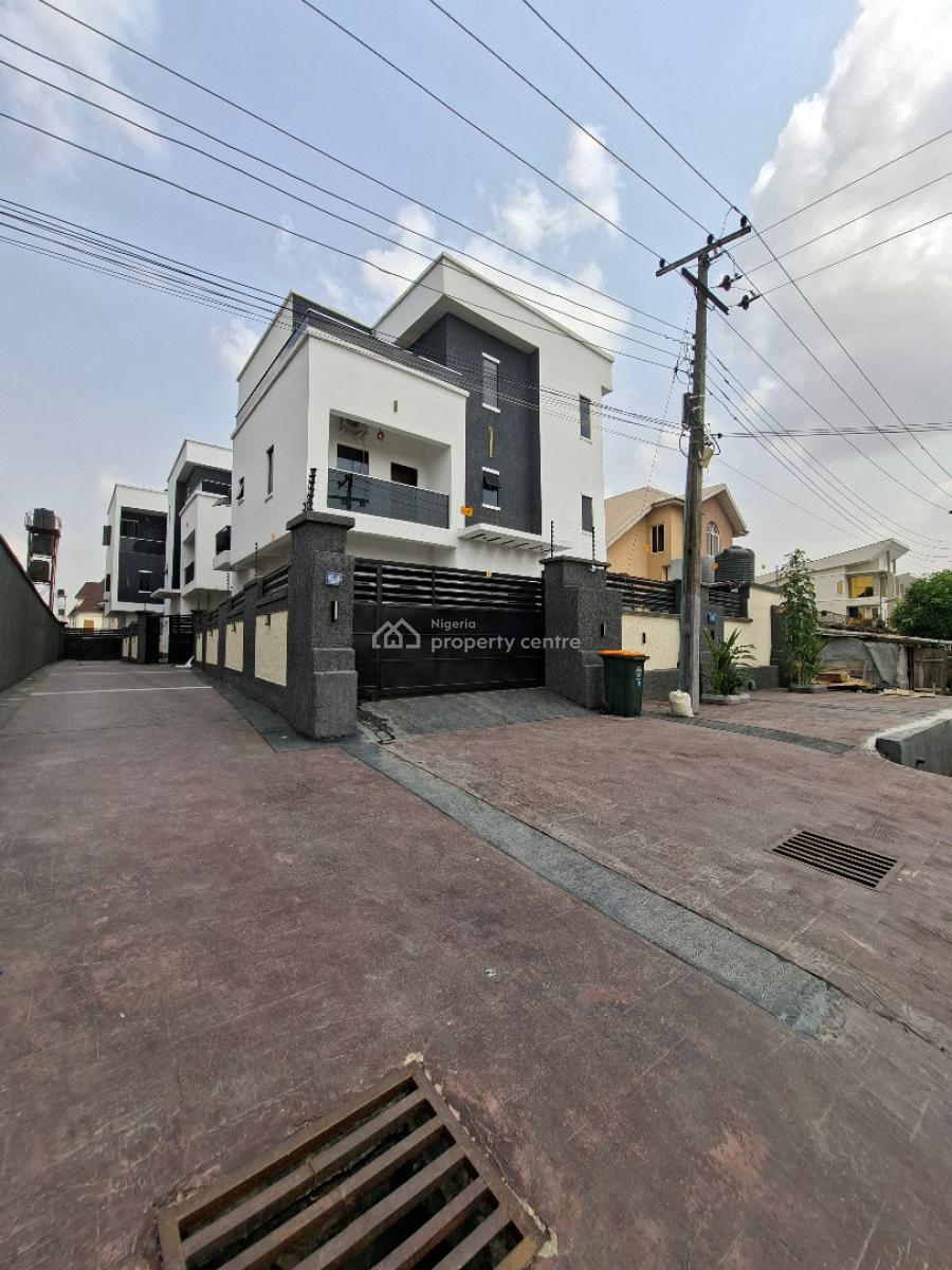 Super Executive 5bedroom Detached Duplex, Lilly Estate, Amuwo Odofin, Lagos, Detached Duplex for Sale