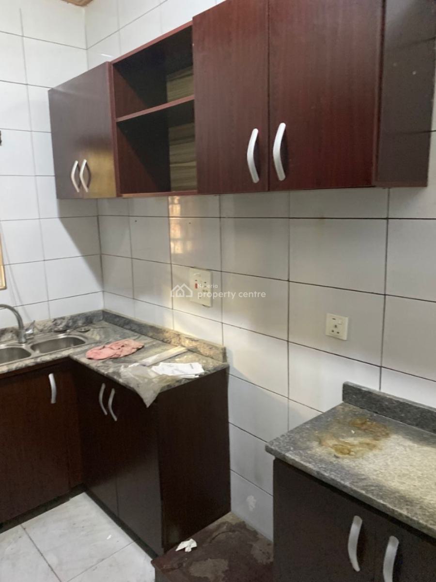 Clean 1 Bedroom Flat  Jahi, Jahi, Jahi, Abuja, Mini Flat (room and Parlour) for Rent