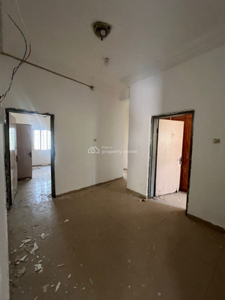 Renovated 3bedroom Flat on The Ground Floor Along a Tarred Road, Mabushi, Abuja, Flat / Apartment for Rent