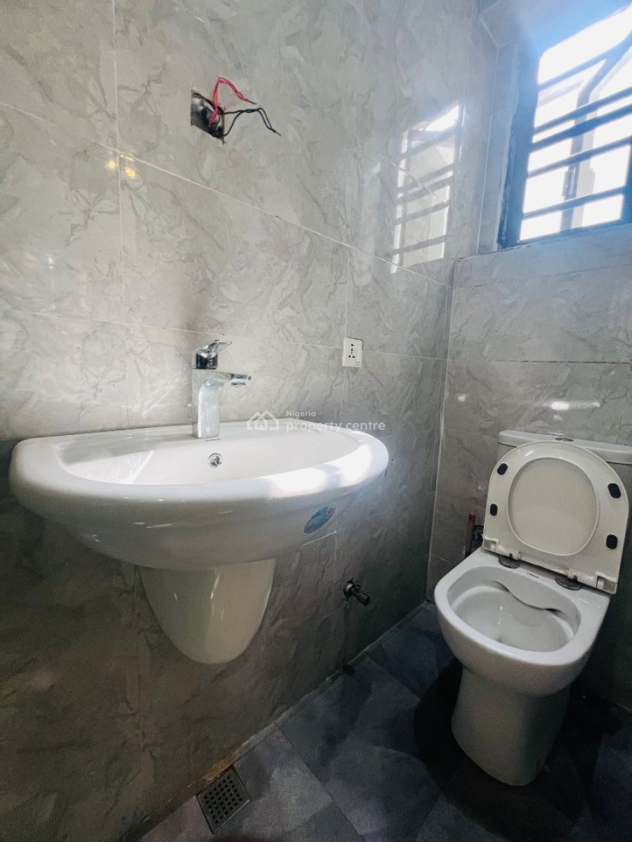 Well Built 4bedroom Terrace Duplex with Bq, Vgc, Lekki, Lagos, Terraced Duplex for Rent