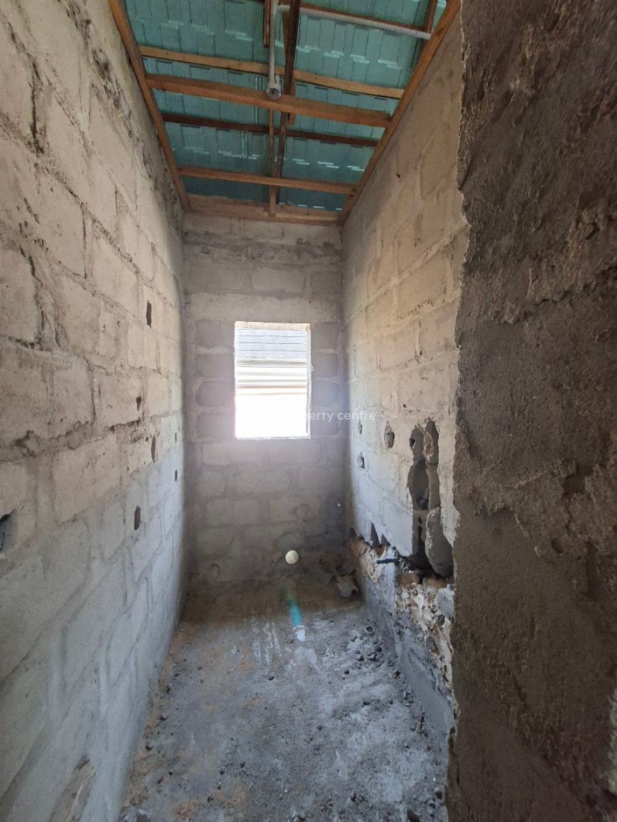 Uncompleted Block of 3bedroom & 2bedroom, Parkview Estate, Ago Palace, Isolo, Lagos, Block of Flats for Sale