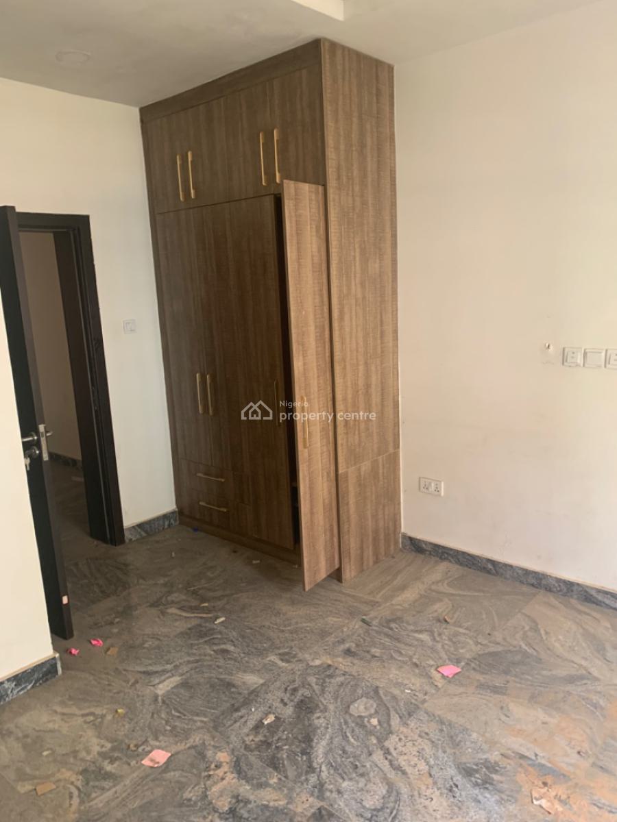 3 Bedroom Flat on The First Floor., Durumi District, Abuja, Durumi, Abuja, Flat / Apartment for Rent
