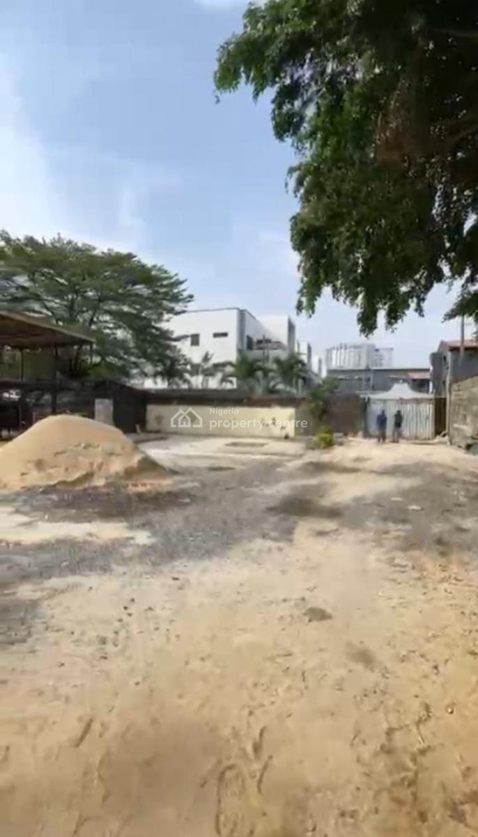 Oniru Half Plot of Land, Oniru, Victoria Island (vi), Lagos, Land for Sale