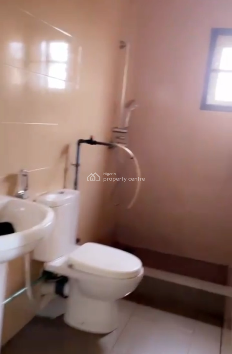 a Luxury 3 Bedroom Apartment, Ketu, Lagos, Flat / Apartment for Rent