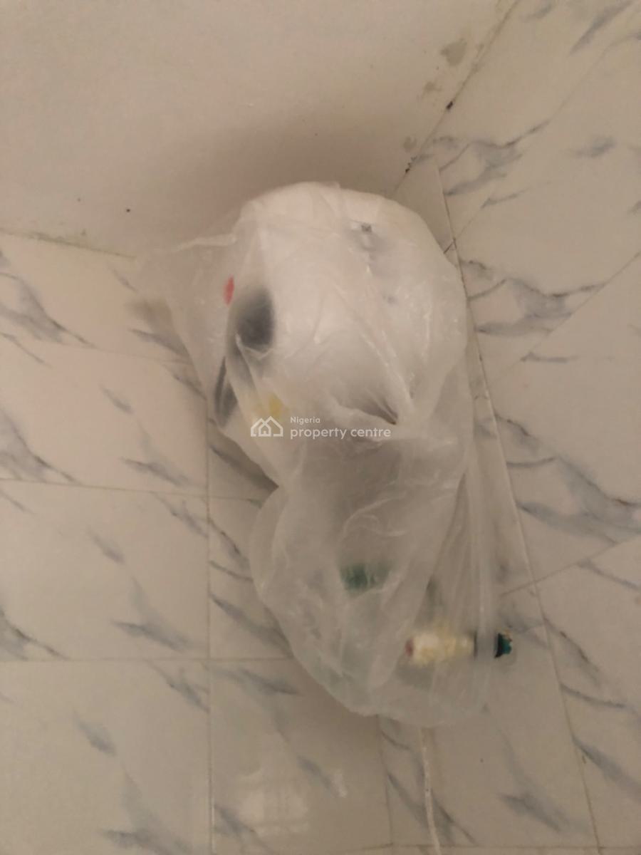 Lovely 2 Bedroom Flat at Makogi Magboro, Magboro, Magboro, Ogun, Flat / Apartment for Rent