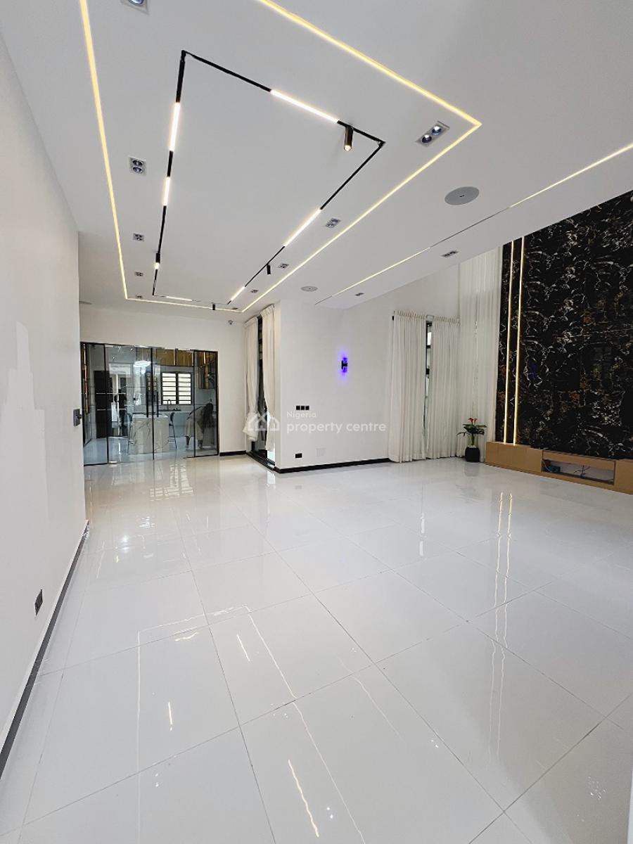 5bedrooms Fully Detached Duplex, Conservation Road, Lekki, Lagos, Detached Duplex for Sale