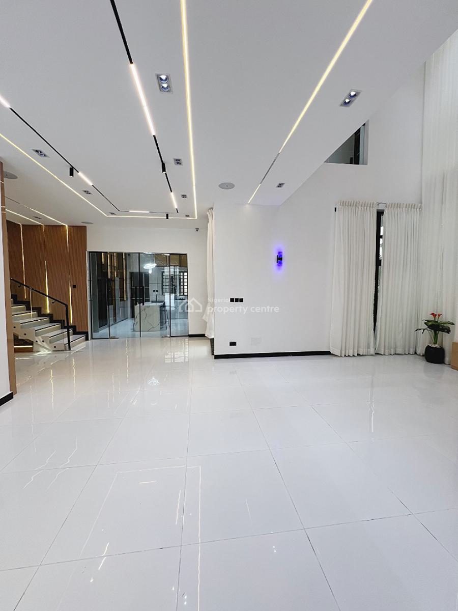 5bedrooms Fully Detached Duplex, Conservation Road, Lekki, Lagos, Detached Duplex for Sale