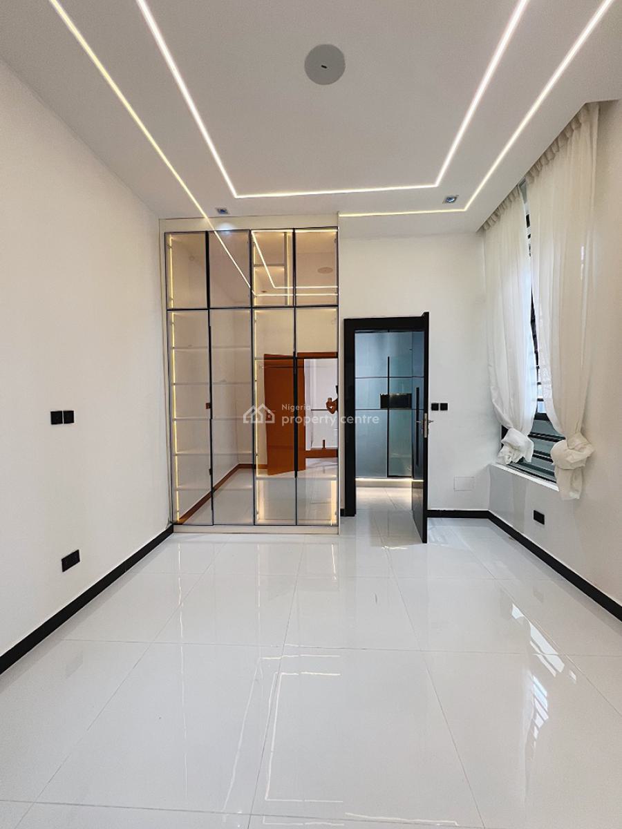 5bedrooms Fully Detached Duplex, Conservation Road, Lekki, Lagos, Detached Duplex for Sale