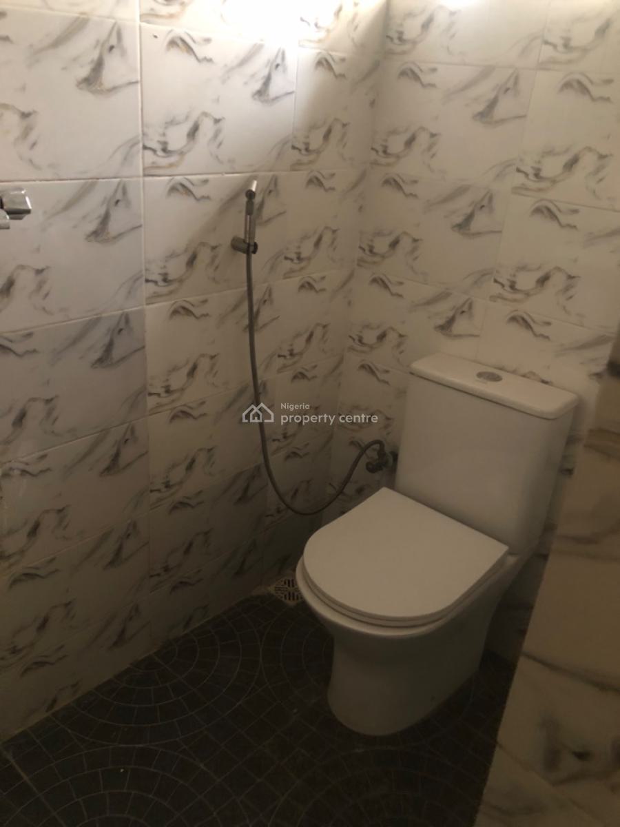 2 Bedroom Flat, Makogi, Magboro, Ogun, Flat / Apartment for Rent