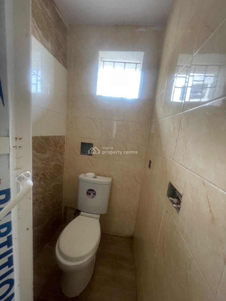 2bedroom Flat Upstairs at Lekki Lagos, Lekki Conservative Way, Lekki, Lagos, Flat / Apartment for Rent