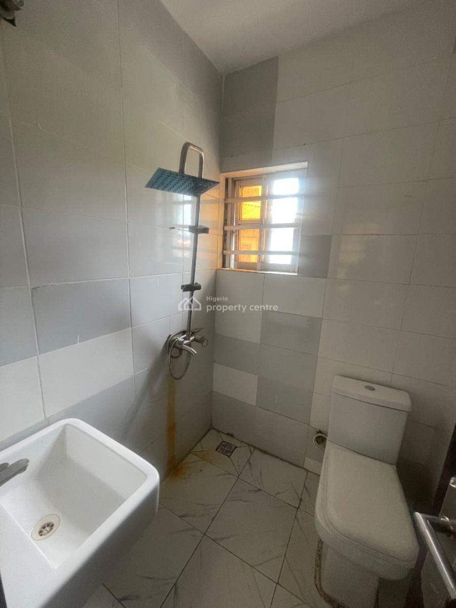 2bedroom Flat Upstairs at Lekki Lagos, Lekki Conservative Way, Lekki, Lagos, Flat / Apartment for Rent