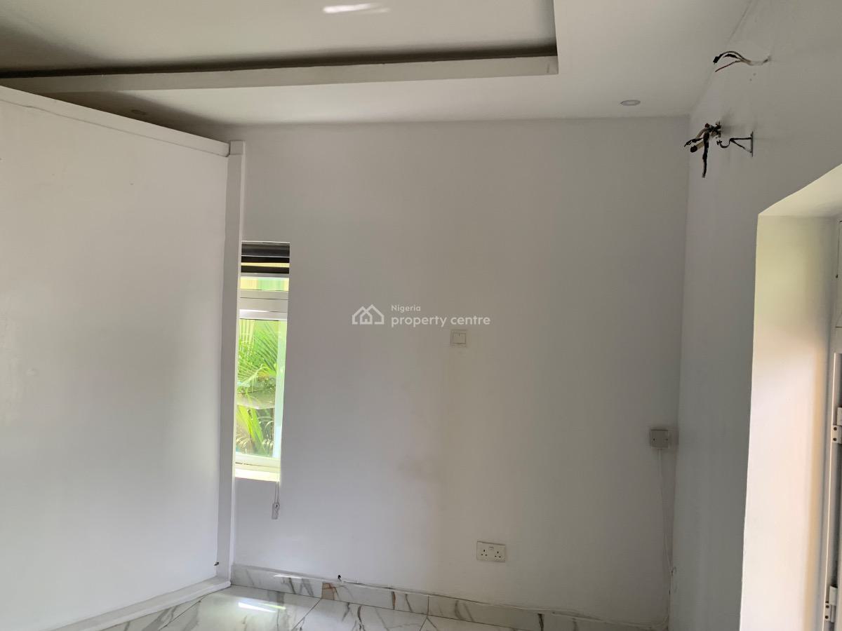 Mini Flat, Paradise 3 Chevron Drive, Lekki, Lagos, Mini Flat (room and Parlour) for Rent