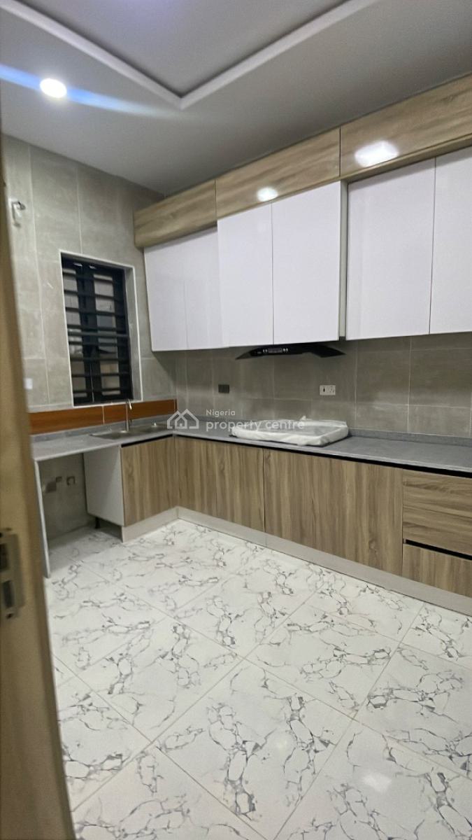 4 Bedroom Terrace Duplex, Ilaje, Ajah, Lagos, Terraced Duplex for Sale