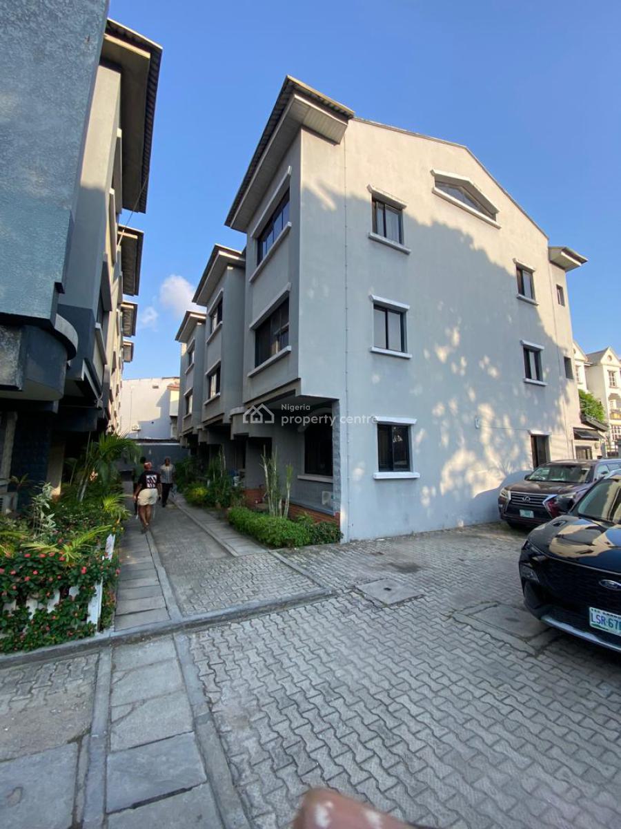 Luxury 4bedrooms Terrace Duplex Self Serviced with Privat Back Space, Off Silver Bird Road, Victoria Island (vi), Lagos, House for Rent