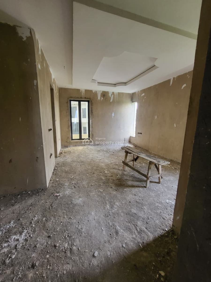 New Spacious 4bedroom En-suite Terrace +bq(shell Finished), Zone 5, Wuse, Abuja, Terraced Duplex for Sale