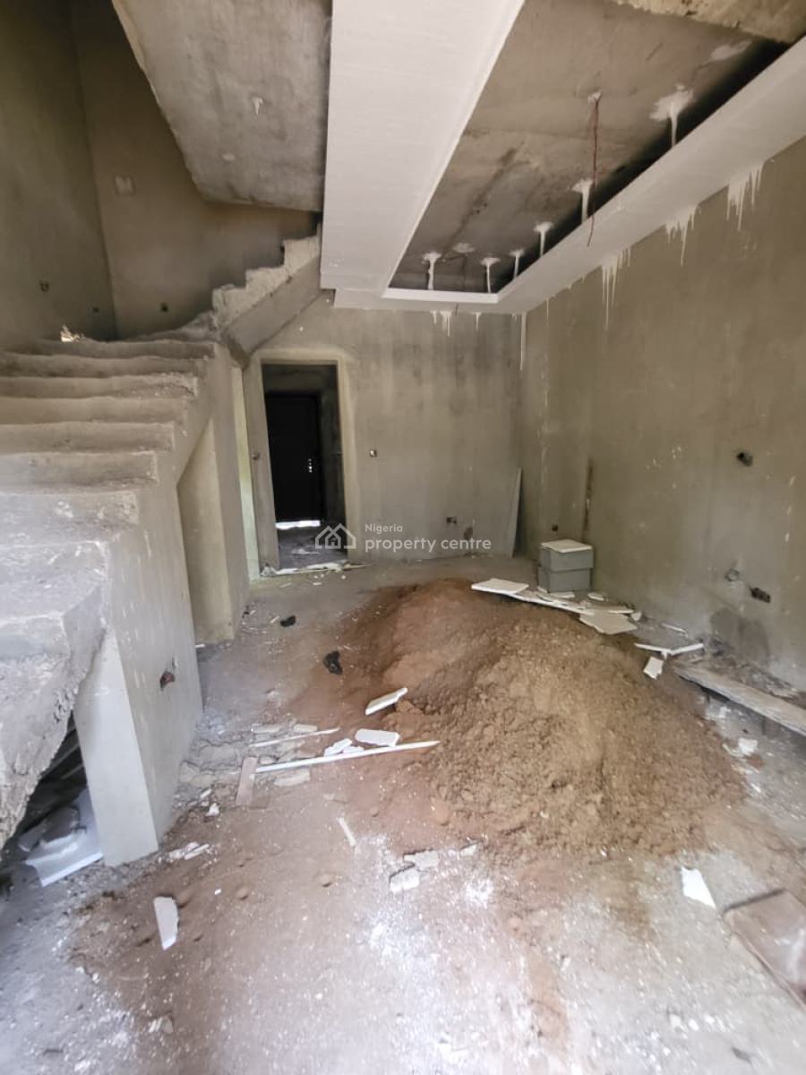 New Spacious 4bedroom En-suite Terrace +bq(shell Finished), Zone 5, Wuse, Abuja, Terraced Duplex for Sale