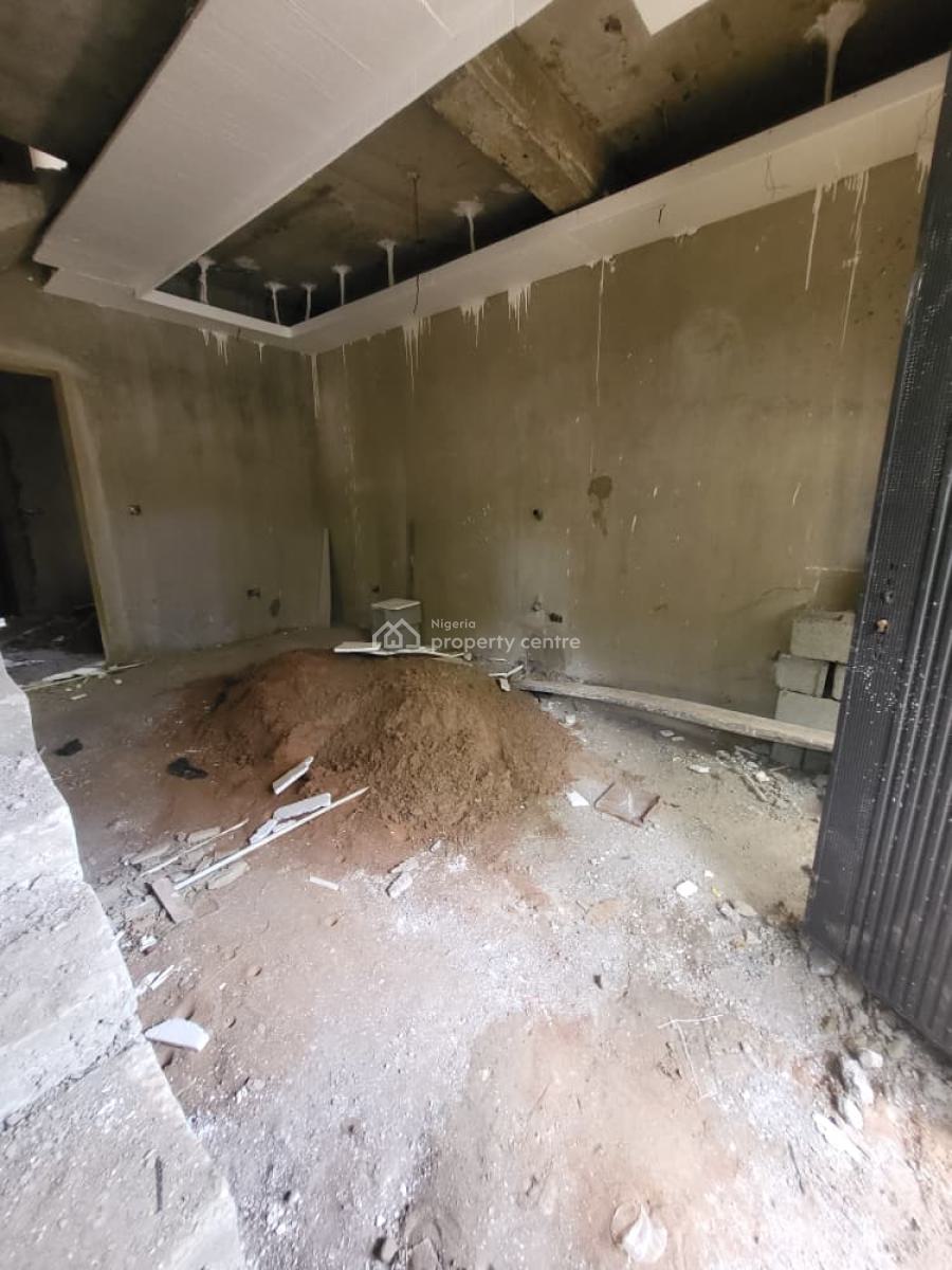 New Spacious 4bedroom En-suite Terrace +bq(shell Finished), Zone 5, Wuse, Abuja, Terraced Duplex for Sale