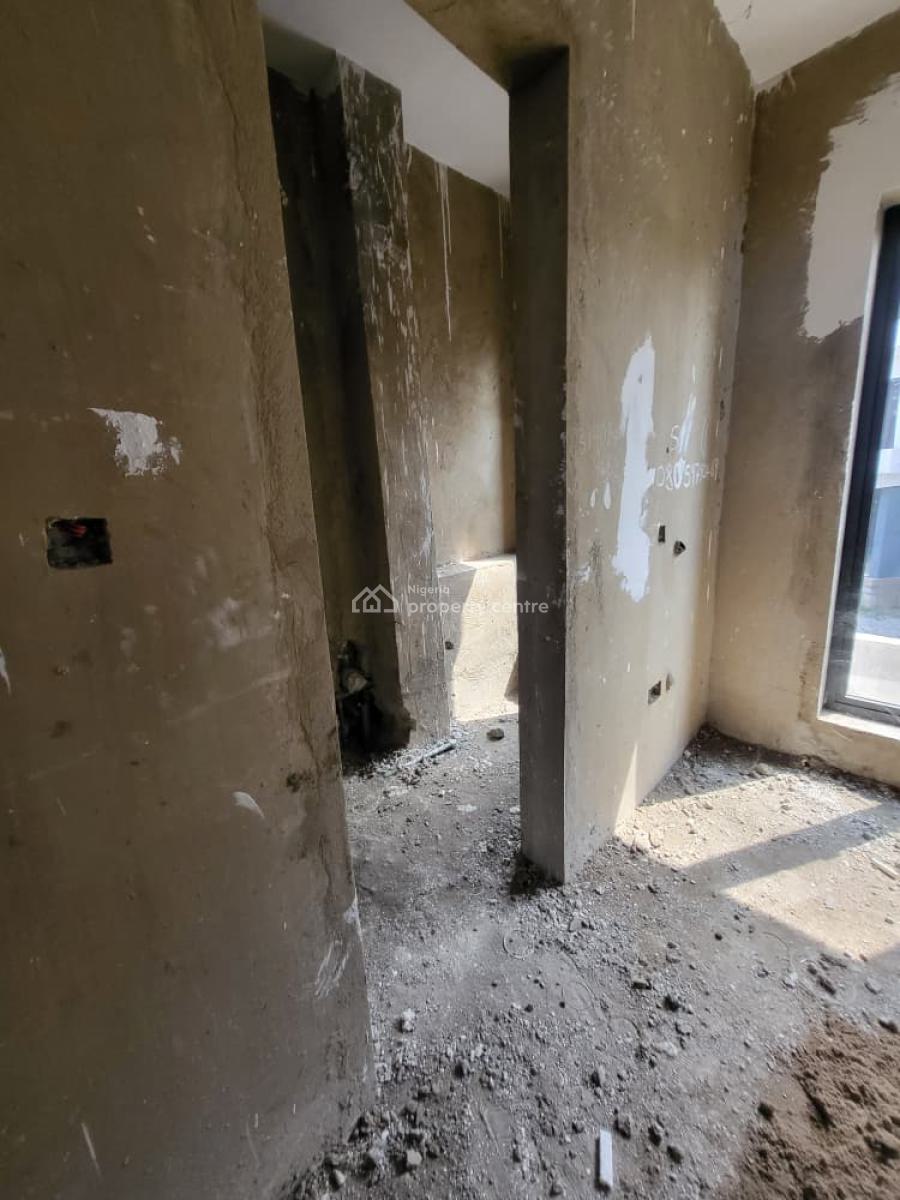 New Spacious 4bedroom En-suite Terrace +bq(shell Finished), Zone 5, Wuse, Abuja, Terraced Duplex for Sale