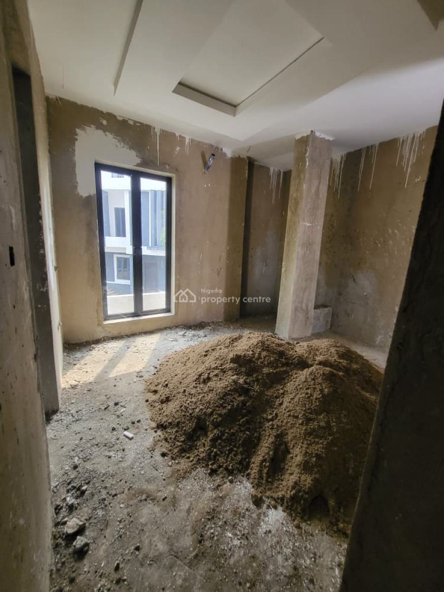 New Spacious 4bedroom En-suite Terrace +bq(shell Finished), Zone 5, Wuse, Abuja, Terraced Duplex for Sale