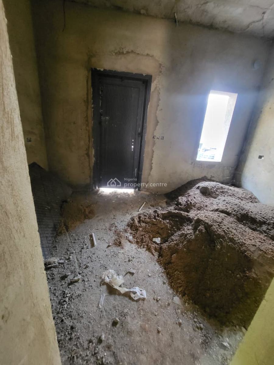 New Spacious 4bedroom En-suite Terrace +bq(shell Finished), Zone 5, Wuse, Abuja, Terraced Duplex for Sale