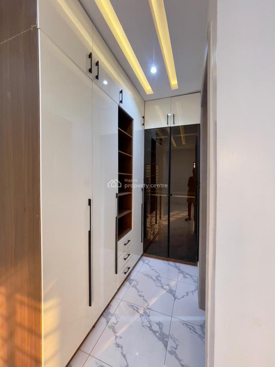 Exclusively Finished  4 Bed Terrace Duplex with Private Compound & Bq, Lekki Phase 1, Lekki, Lagos, Terraced Duplex for Sale