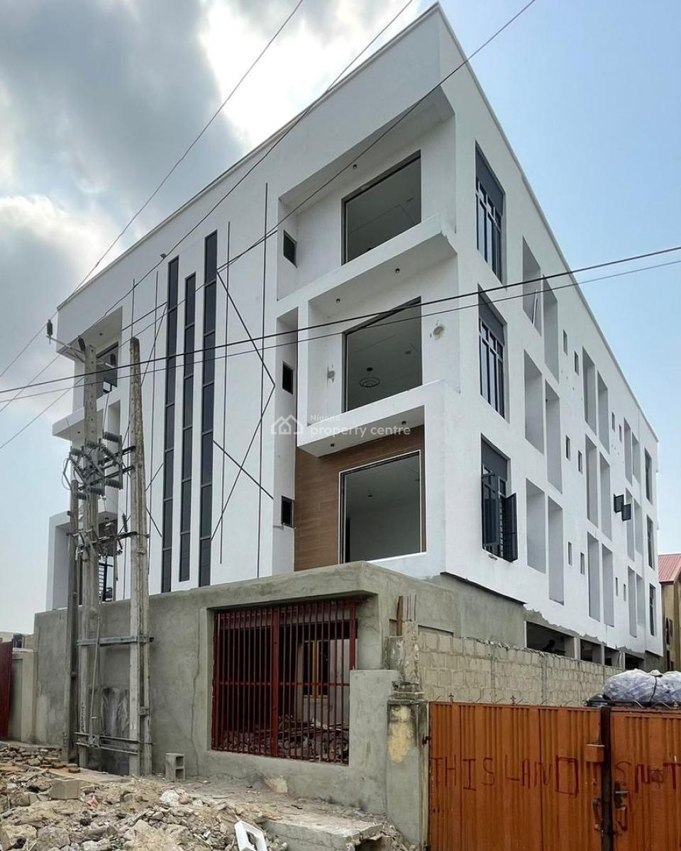 Luxurious 2 Bedroom Flat, New Road, Lekki Phase 2, Lekki, Lagos, Flat / Apartment for Rent