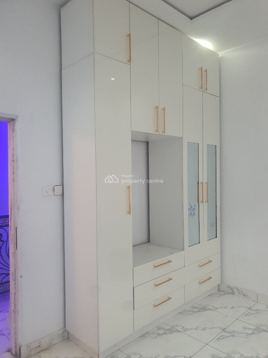 Well Finished 3 Bedroom Duplex in an Accessible Location, New Road, Before Chevron, Lekki, Lagos, Semi-detached Duplex for Rent