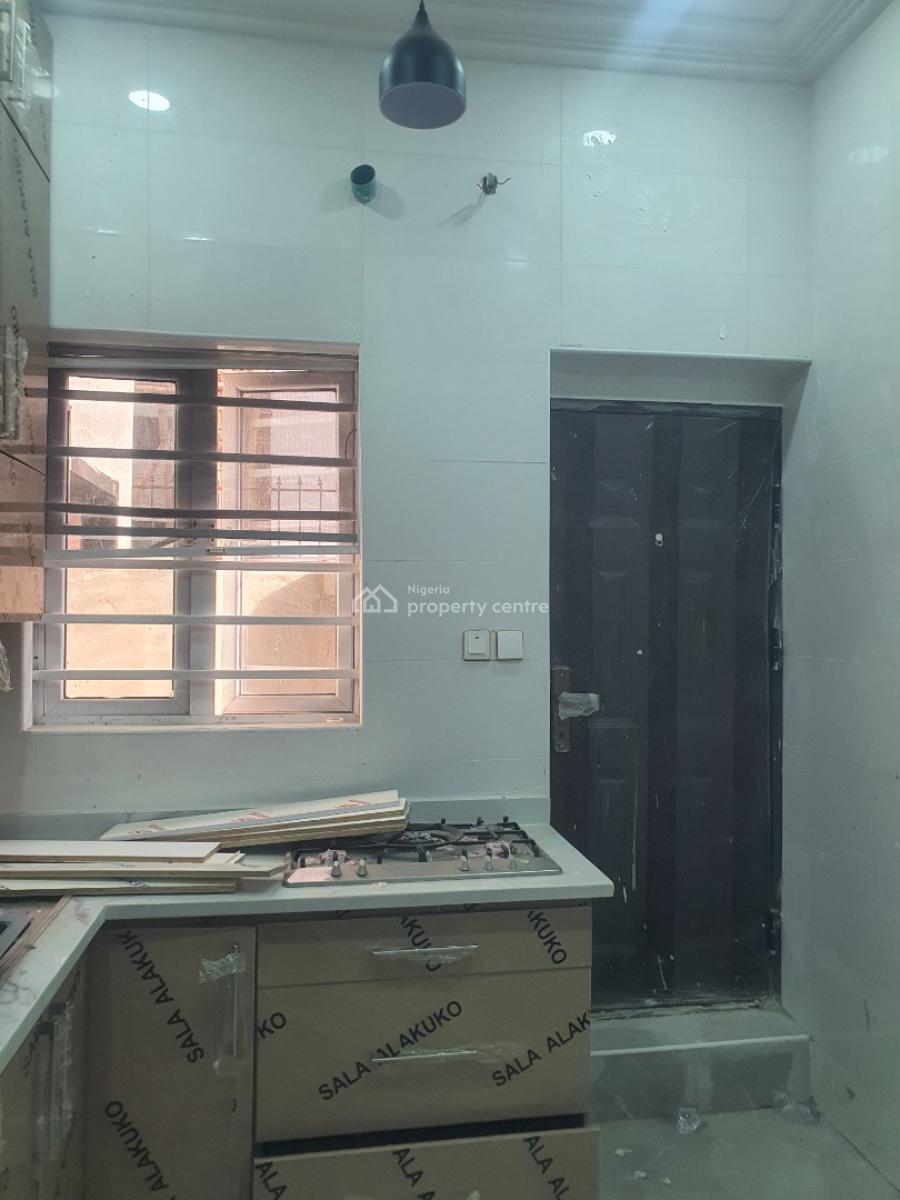 Well Finished 3 Bedroom Duplex in an Accessible Location, New Road, Before Chevron, Lekki, Lagos, Semi-detached Duplex for Rent