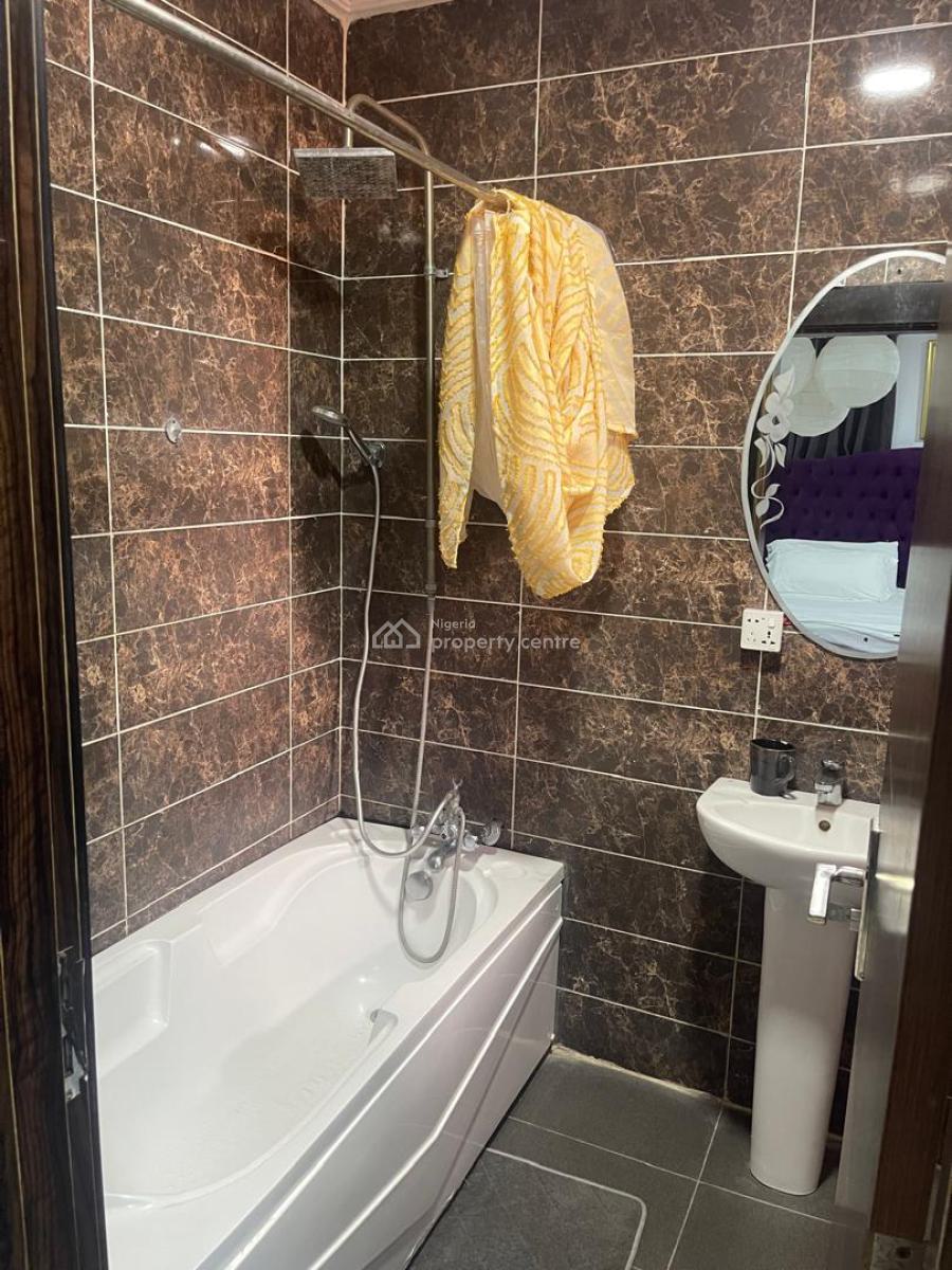 Standard Furnished 3 Bedroom Serviced Flat with a Room Bq, Oniru Estate, Oniru, Victoria Island (vi), Lagos, Flat / Apartment for Rent