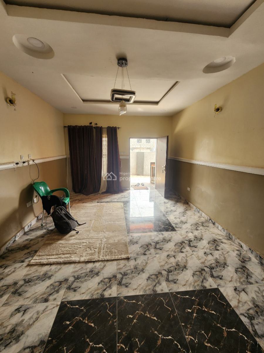 Luxury One Bedroom Block of Flat, News Engineering Dawaki., Dawaki, Gwarinpa, Abuja, Flat / Apartment for Rent