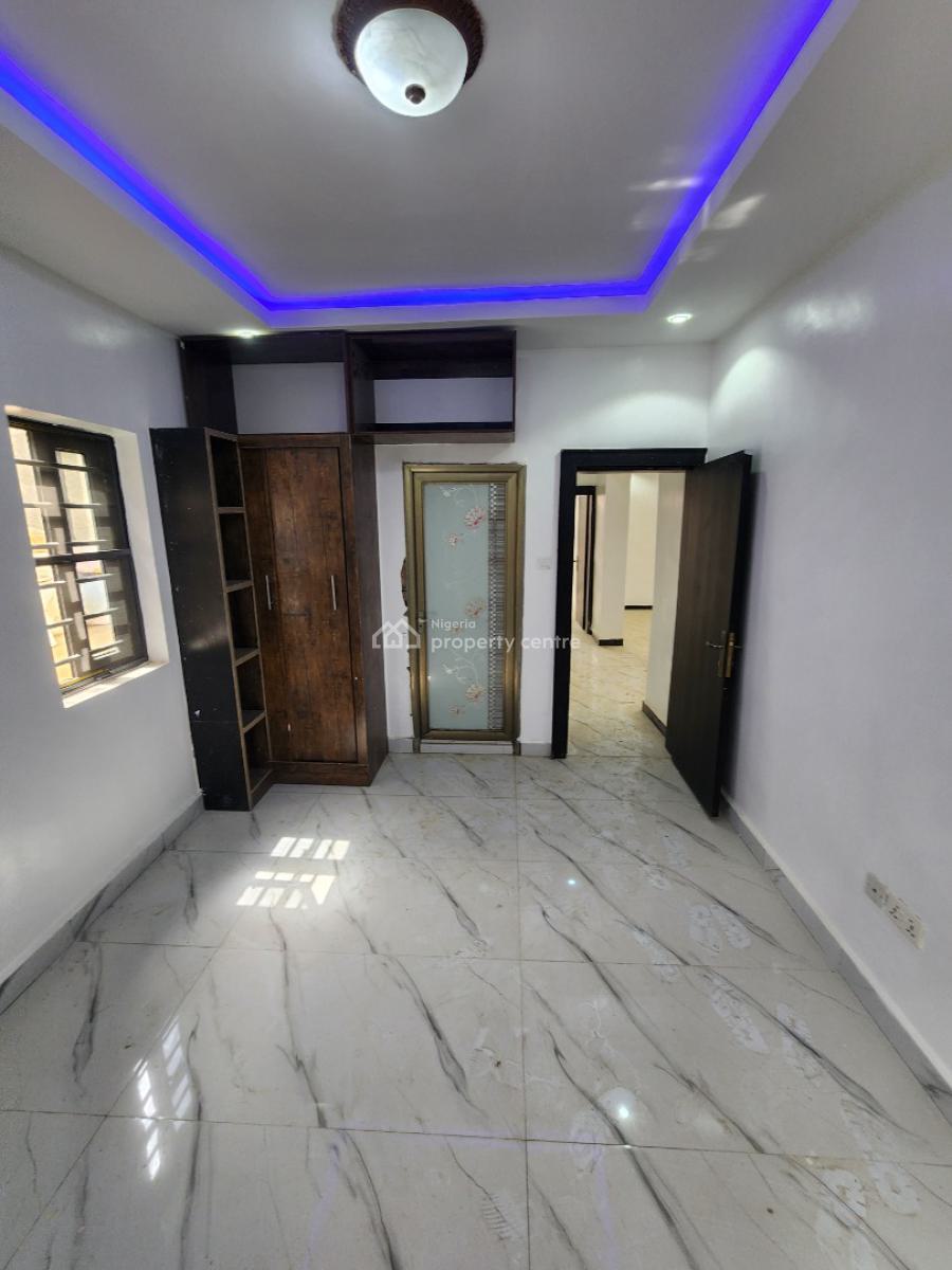 Luxury Two Bedroom Block of Flat, News Engineering Dawaki, Dawaki, Gwarinpa, Abuja, Flat / Apartment for Rent