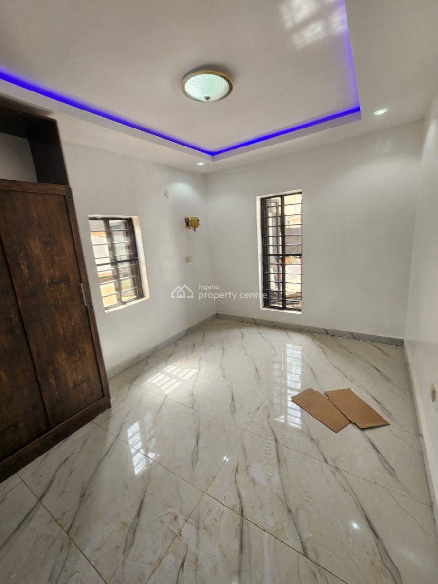 Luxury Two Bedroom Block of Flat, News Engineering Dawaki, Dawaki, Gwarinpa, Abuja, Flat / Apartment for Rent