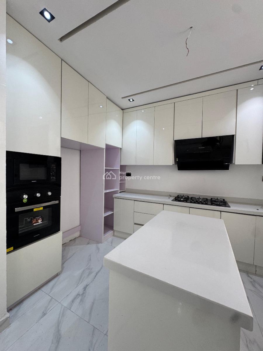 Rare Investment Opportunity for Airbnb, 2 Bedroom in Lekki Phase 1, Amazing Fully Serviced 2 Bedroom Apartment with Swimming Pool, Lekki Phase 1, Lekki, Lagos, Flat / Apartment for Sale